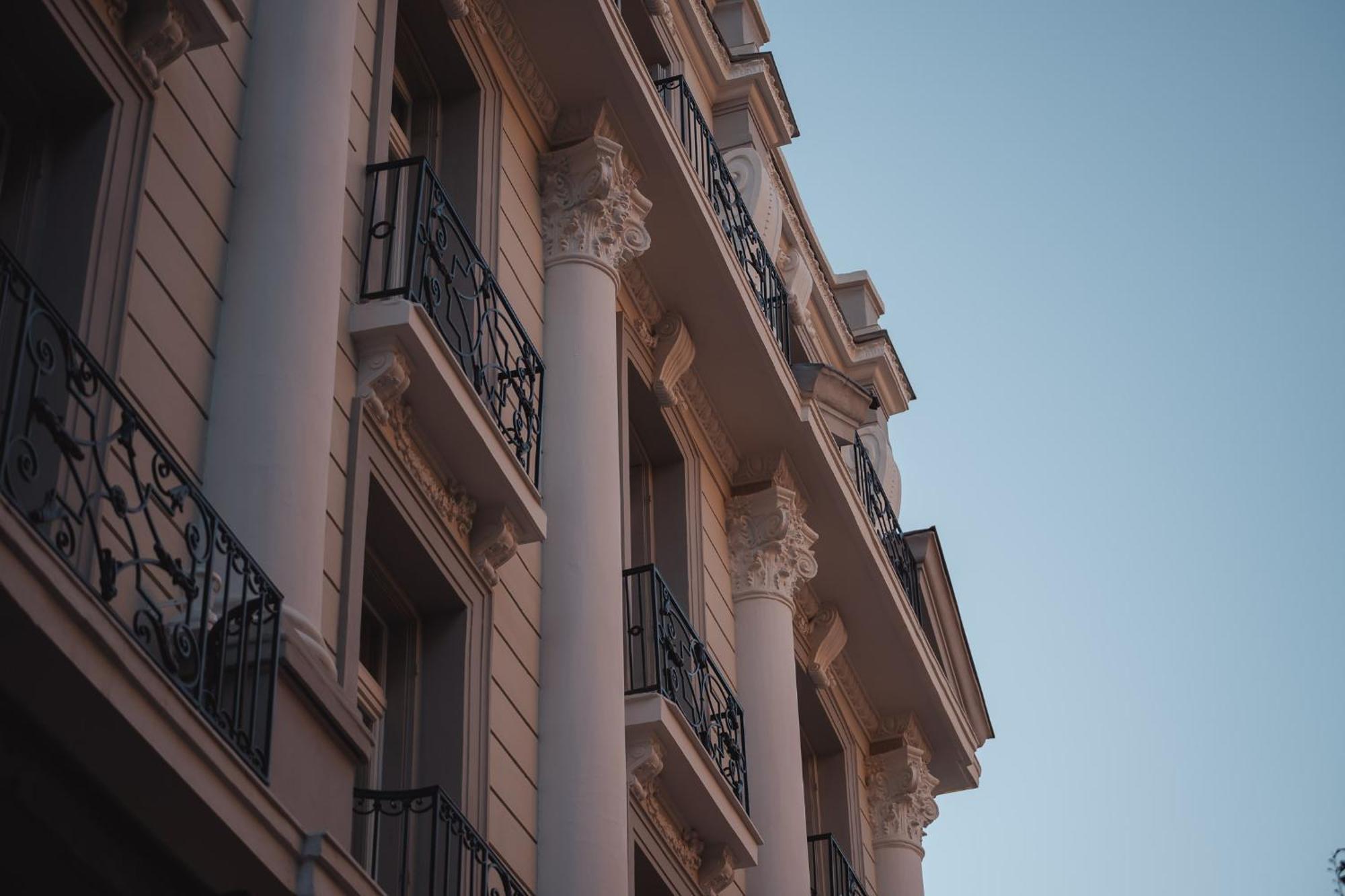 Zenith Premium Suites Солун Екстериор снимка