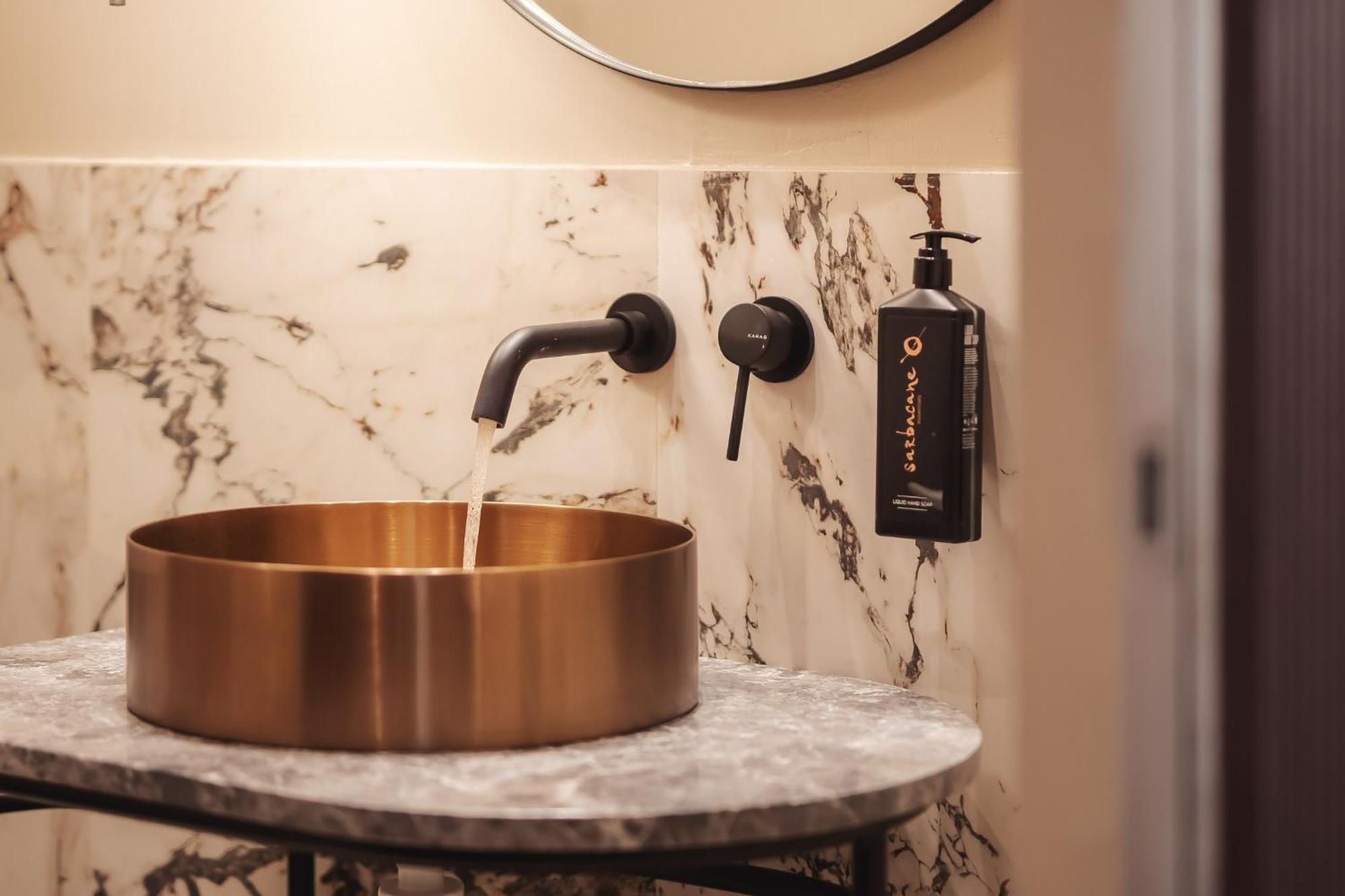 Zenith Premium Suites Солун Екстериор снимка
